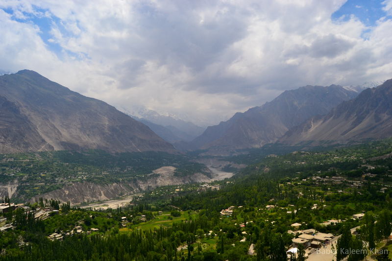 Illustration for article titled Life Around The Karakoram Highway